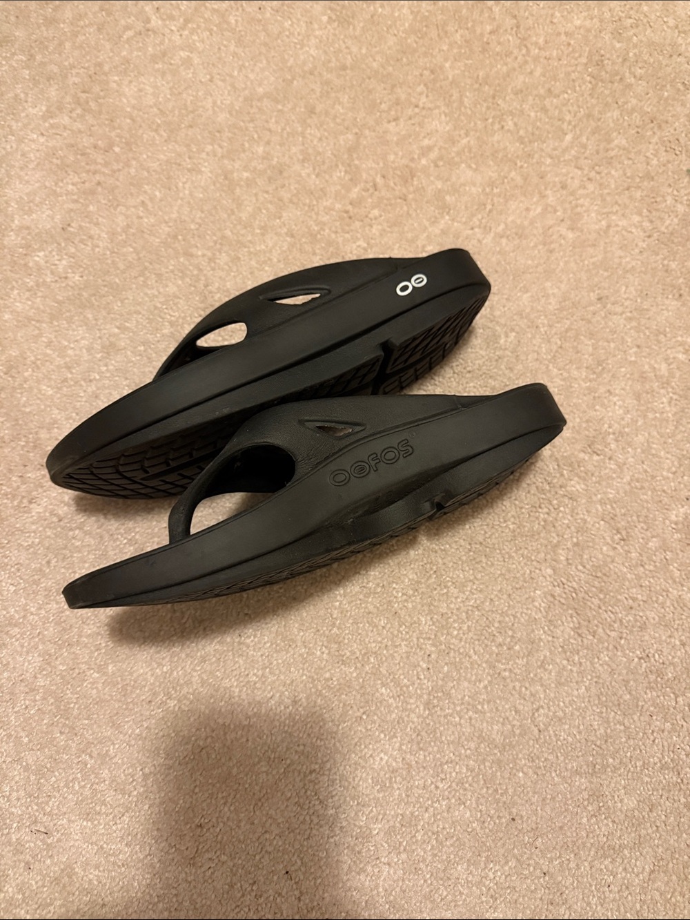 OOFOS original flip flop. Women’s sz 8 (men’s size 6) Black - Picture 6 of 6